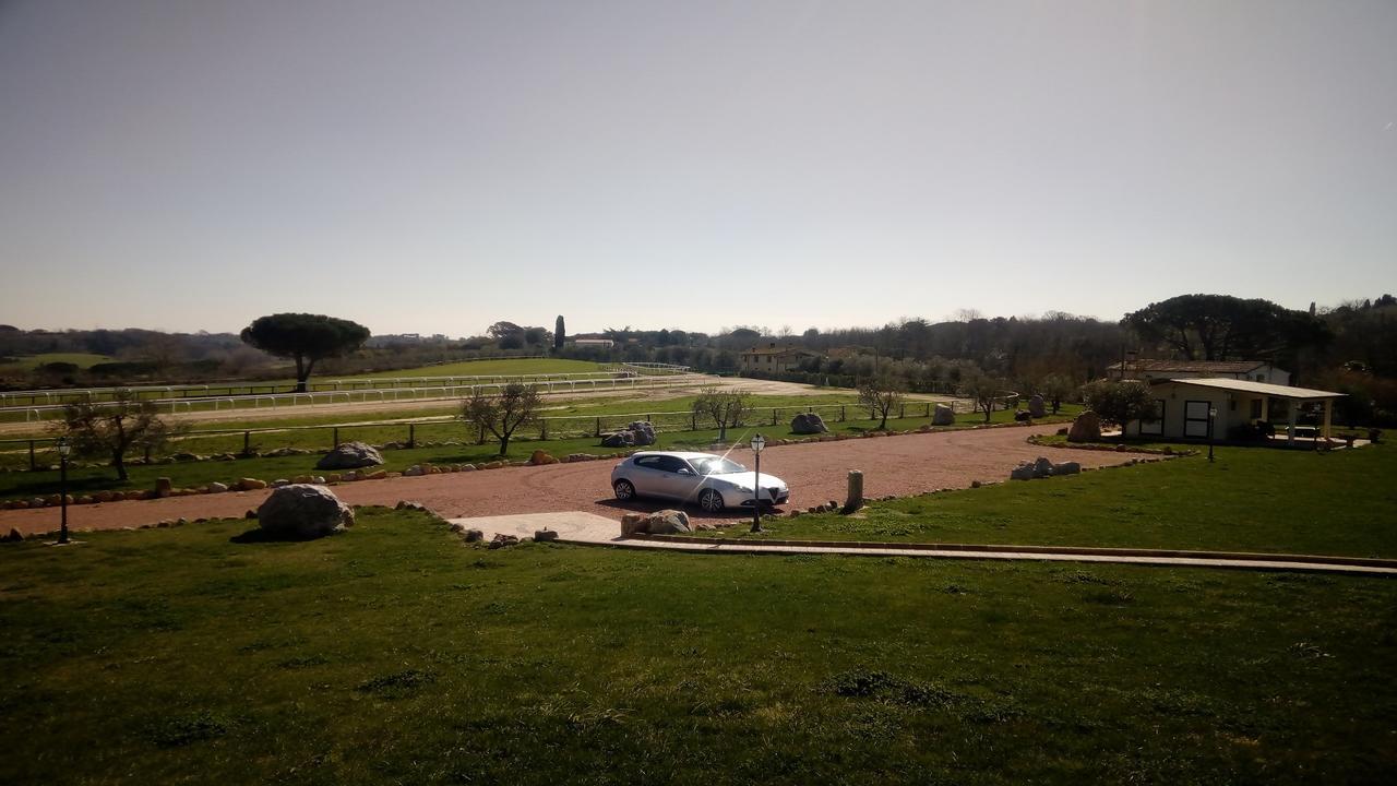 Agriturismo Deni Apartment Cenaia ภายนอก รูปภาพ