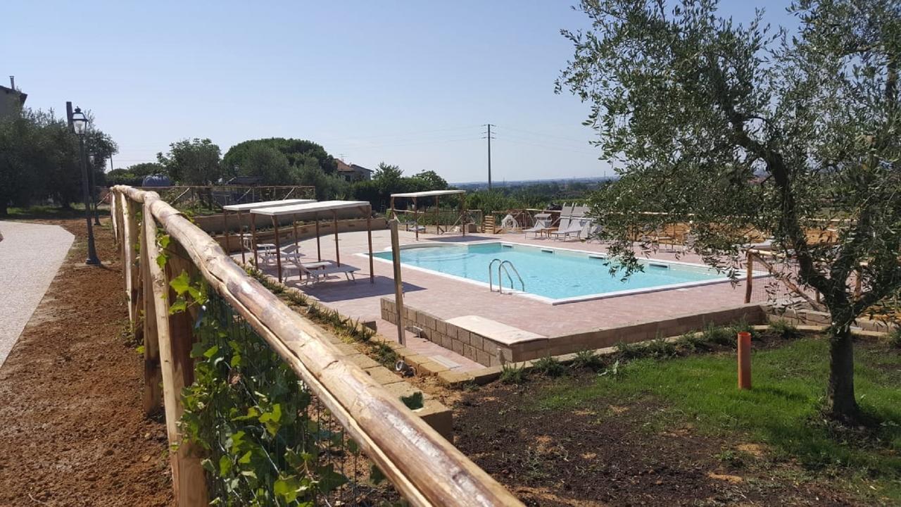 Agriturismo Deni Apartment Cenaia ภายนอก รูปภาพ
